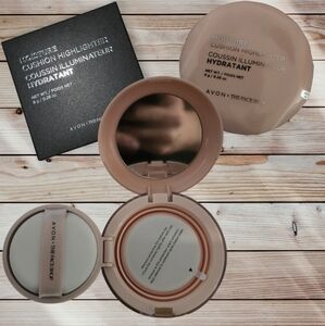 Moisture Cushion Highlighter - Cream